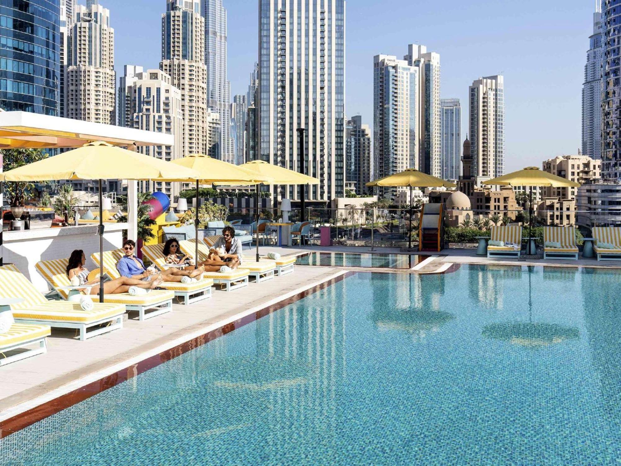 Отель Pullman Dubai Downtown Экстерьер фото